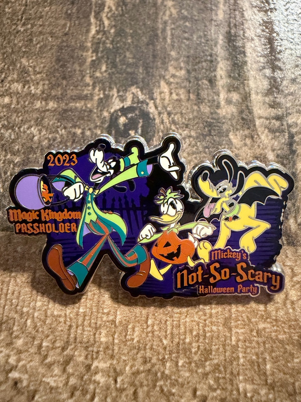 Mickey’s Not-So-Scary Halloween Party 2023 Mickey’s Friends Passholder Pin
